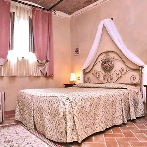 Alojamento de Turismo Rural Renaccino, Siena