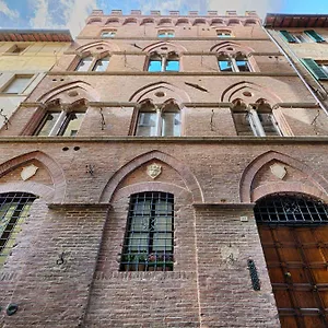Hotel I Merli Di Ada, Siena